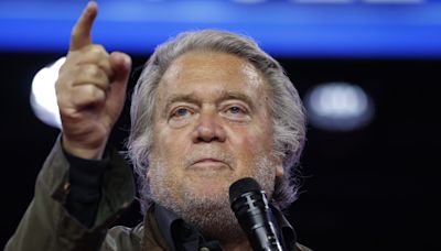 Steve Bannon issues MAGA battle cry: "Victory or death"