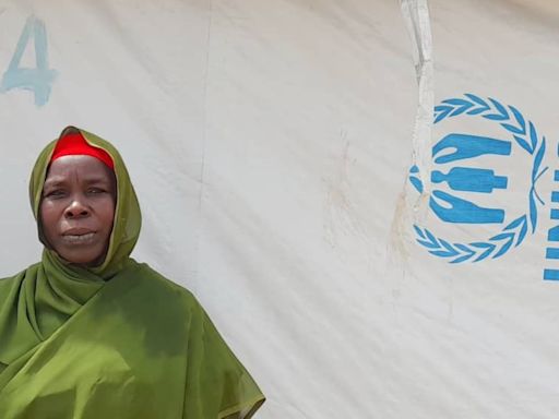 “Tras la puesta de sol, mis hijas tienen que ir al baño custodiadas por su hermano”: la vida de las refugiadas sudanesas en el campo de Gorom