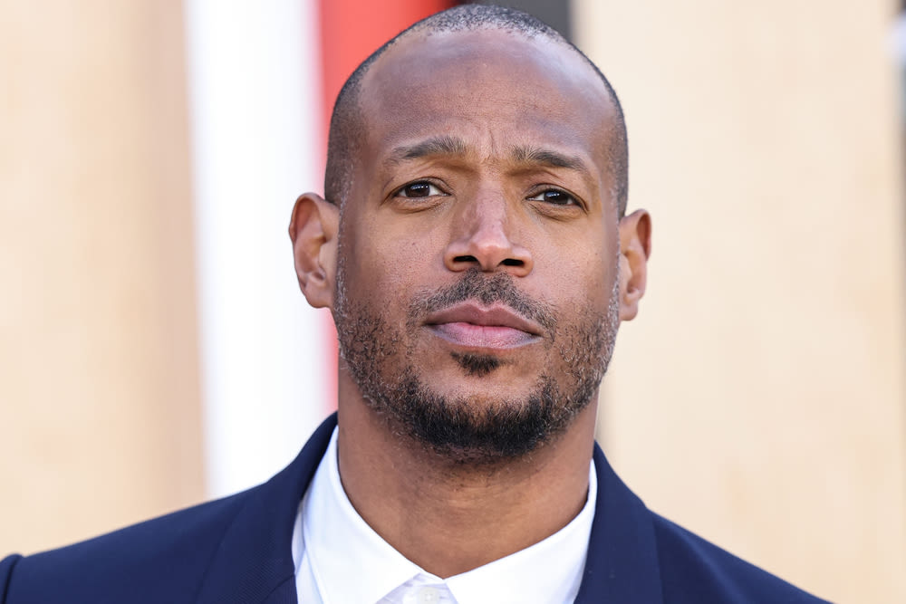 Marlon Wayans Reveals Mother’s 'Jealous' Influence on Decision Not to Marry | EURweb
