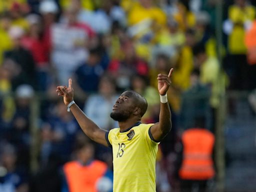 Ecuador vence a Perú por 1ra vez en más de una década y se afianza en eliminatorias al Mundial