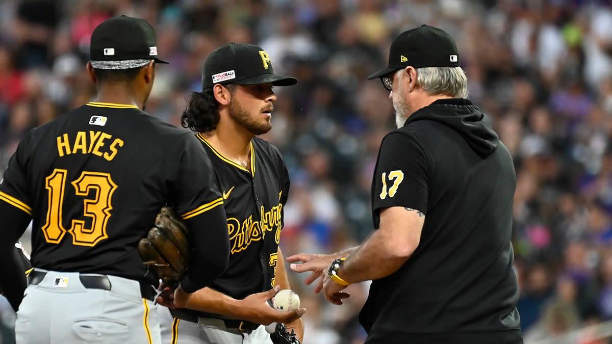 Rockies baserunner easily swipes home plate after epic Pirates blunder during blowout loss