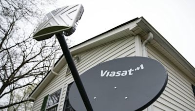 Viasat Stock Is Dropping. SpaceX’s Starlink Turns Up the Heat.