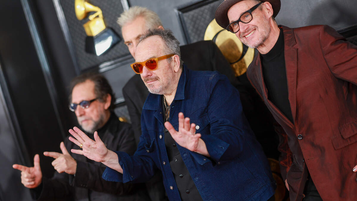 Elvis Costello to perform in a play based on the movie "Face In The Crowd" | 97.3 KBCO | Robbyn Hart