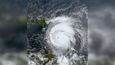 Texas Braces for Impact as Hurricane Beryl Advances from Ravaged Yucatan to Gulf Coast