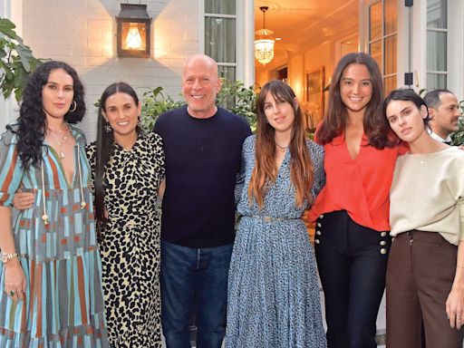 El consejo que Demi Moore le dio a sus hijas, tras el diagnóstico de demencia de Bruce Willis