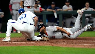 Alex Cora admitted Dominic Smith 'thought he was out' prior to successful Red Sox replay challenge