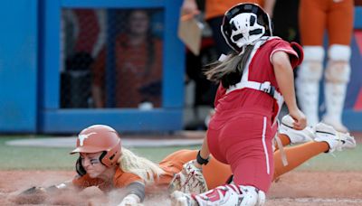 Texas softball vs. Stanford: A preview, prediction for Women's College World Series semifinal