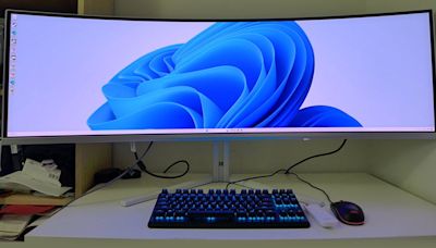 Philips Evnia 49M2C8900 240 Hz QD-OLED gaming monitor review: Tremendous color and performance