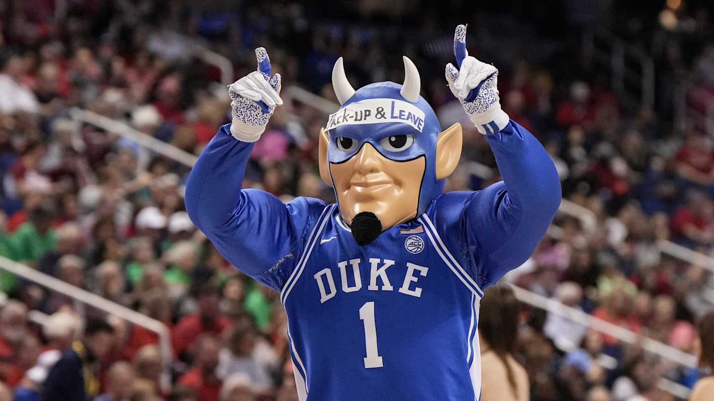 Elite Big Man Enters Duke Basketball Recruiting Radar