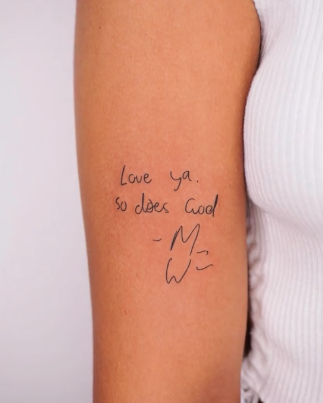 Morgan Wallen Designs A Fan’s First Tattoo Mid-Performance