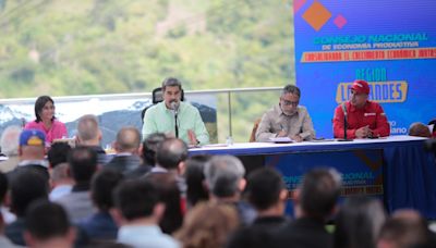 Maduro dice que habrá plan de generación eléctrica en Mérida y recuperación de la ULA