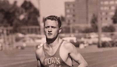 Legendary Duck Bill Dellinger to be inducted into Collegiate Athlete Hall of Fame
