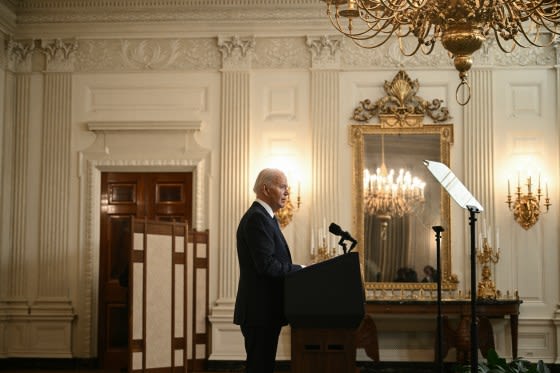 Biden Presents Phased Israel-Hamas Ceasefire Plan