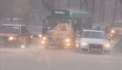 將軍澳西貢雨勢特大多路水浸 天文台指有機會發黑雨