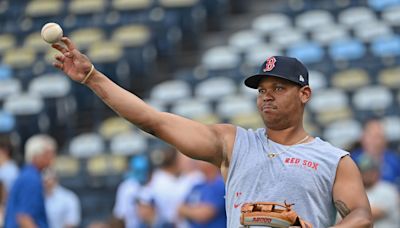 Jarren Duran knocks in three as Red Sox down Royals