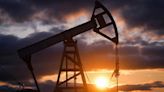 Opep chega a acordo para manter cortes na produção de petróleo ao menos até setembro | Economia | O Dia