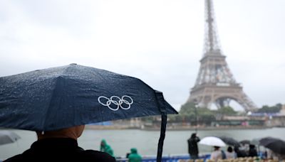 Extreme weather hits Paris, highlighting Olympics' vulnerability to climate change