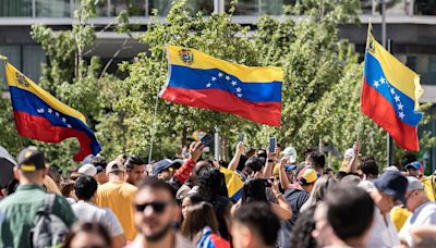 Votar y reconciliación: El mensaje de los artistas venezolanos en el exilio