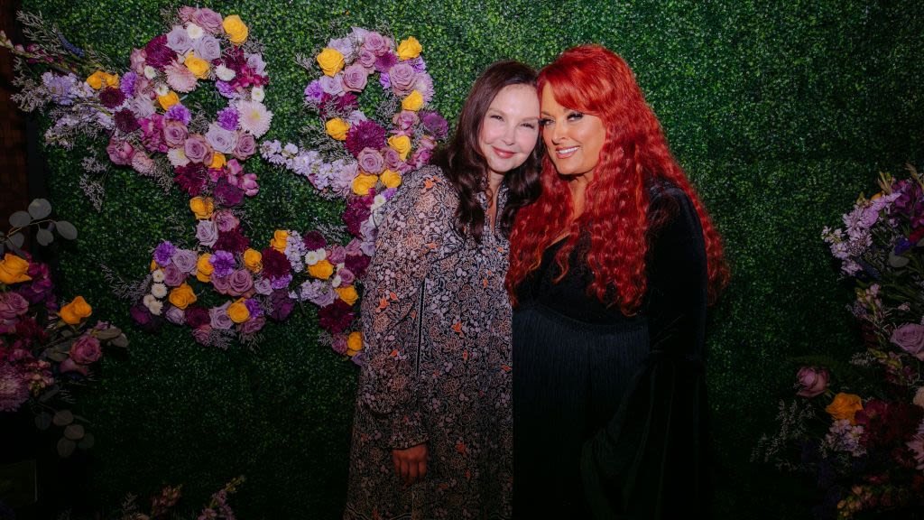 Ashley Judd Calls Sister Wynonna Her "Protector" in Emotional Birthday Tribute