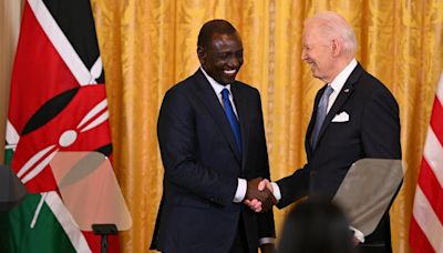 EE. UU. y Kenia se comprometen a proteger la democracia en África y a trabajar por Haití