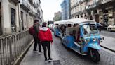 Porto limita número de tuk-tuk e autocarros turísticos no centro da cidade