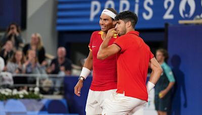 Nadal y Alcaraz por partida doble superan el primer día en París