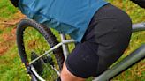 Rapha Trail Knee Pad review – super comfortable knee protection