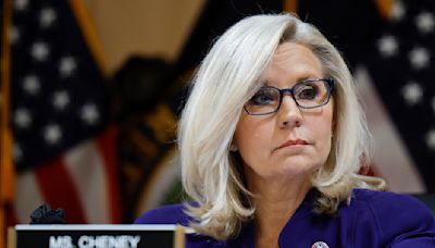 Liz Cheney says it's 'not enough' for anti-Trump Republicans to vote for someone other than Harris