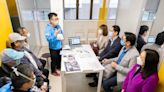 LegCo Members visit hostels for homeless people (with photos)