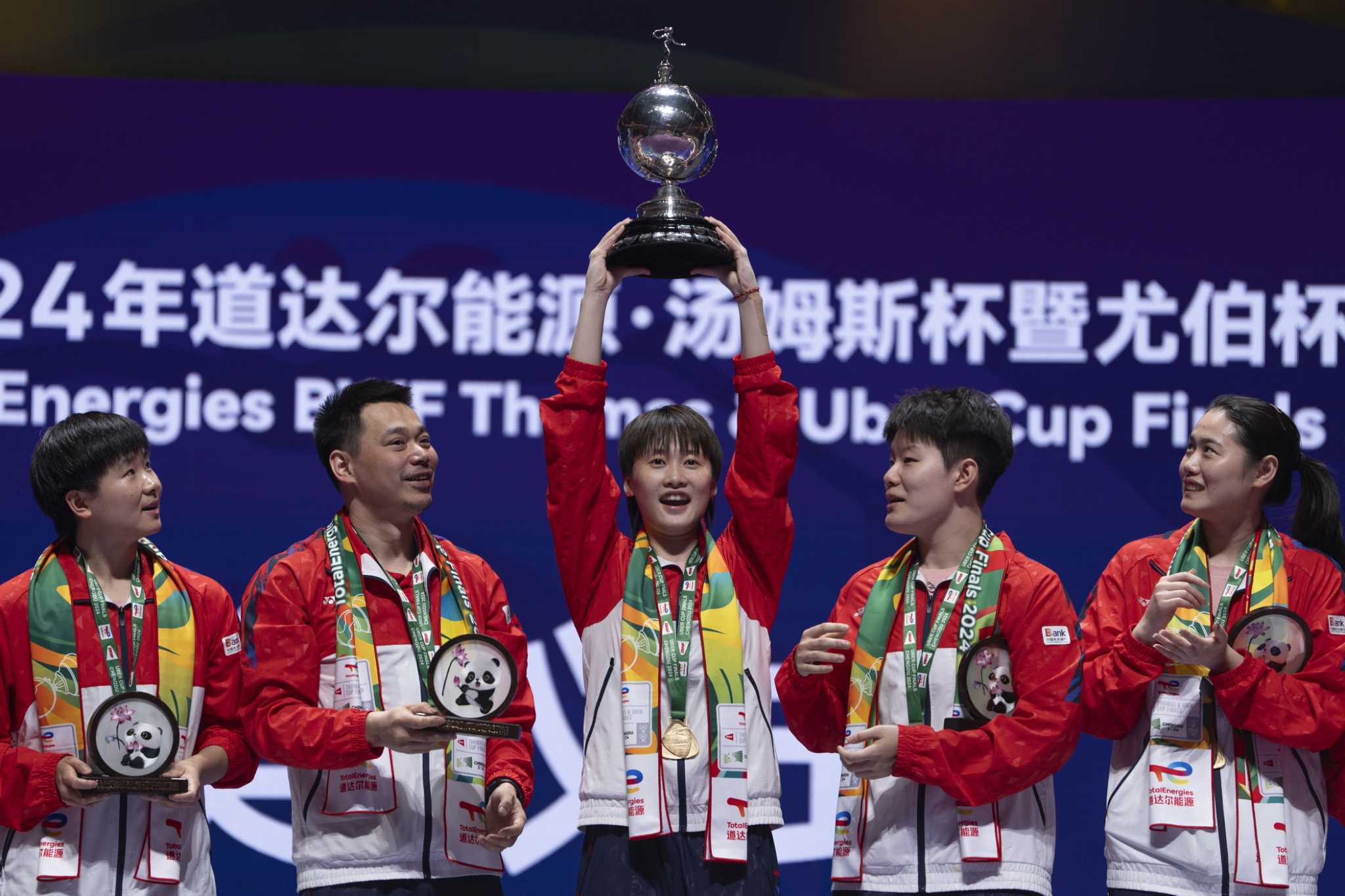 Double delight for China with wins in both Uber and Thomas Cups