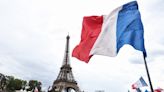 Francia recibe la antorcha de París 2024 para relanzar el fervor por los Juegos