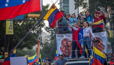 Elecciones en Venezuela: encuestas favorecen al opositor Edmundo González