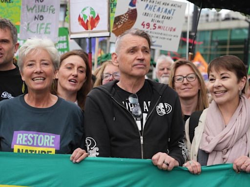 Dame Emma Thompson urges politicians to ‘listen up’ at London nature march