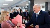 Los bielorrusos votan en elecciones muy controladas mientras la oposición llama al boicot