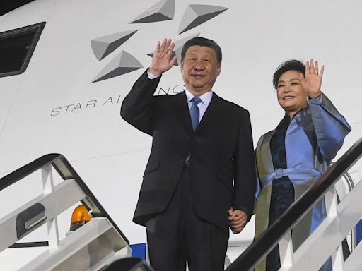 Xi kicks off Serbia visit by slamming 1999 NATO Chinese Embassy bombing