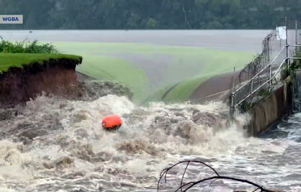 Eastern Wisconsin community evacuated after floodwaters breach dam