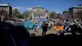 Continúan negociaciones entre manifestantes y funcionarios de Columbia sobre protestas en curso