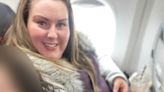 Embarrassed woman who too big to fasten seatbelt on plane sheds 11 stone
