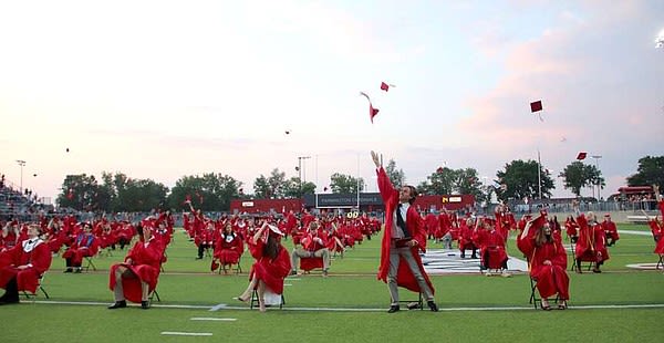 Farmington High graduates largest class in history | Washington County Enterprise-Leader