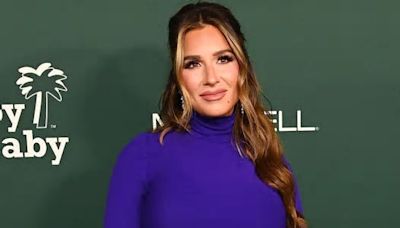 Jessie James Decker didn’t want to share swimsuit pics after welcoming baby 3 months ago: ‘Easy to compare’