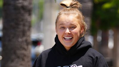 Jojo Siwa looks completely unrecognisable with hip-skimming 'Gemini hair'