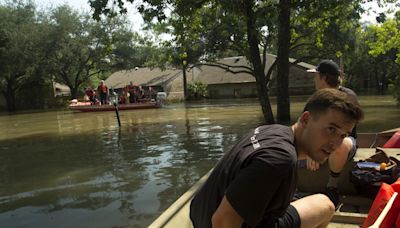 Autoridades advierten sobre riesgo de inundaciones en Texas y ordenan evacuaciones