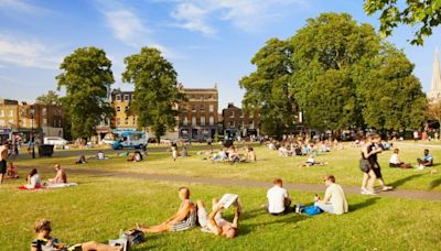 UK weather maps raise hopes of 25C Indian summer hitting one side of England