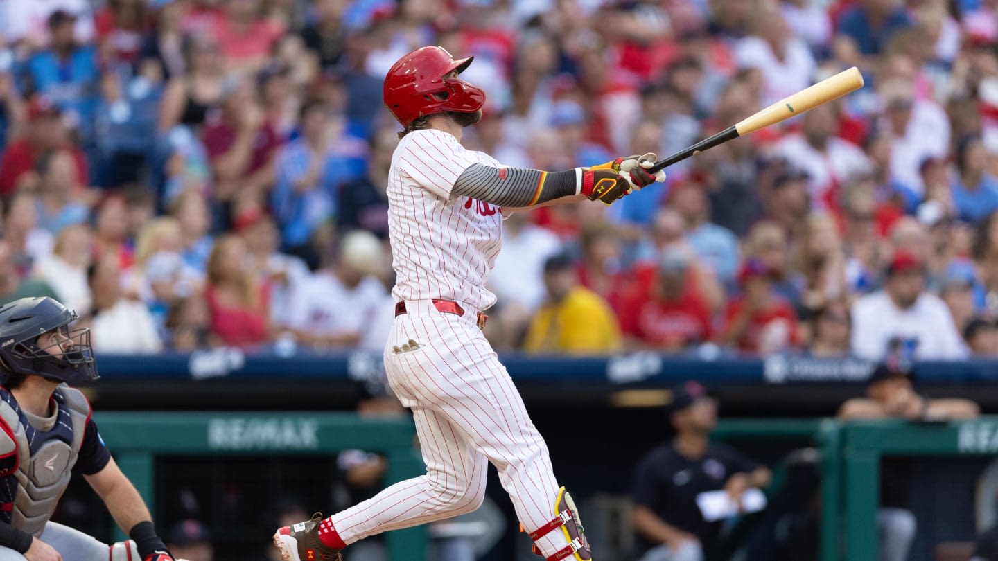 Hot Mics Caught Bryce Harper Loudly Cursing After Fouling Off Pitch