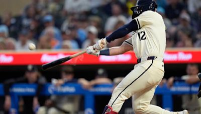 MLB roundup: Twins bash Angels, 10-5, behind homers by Farmer, Wallner, Santana