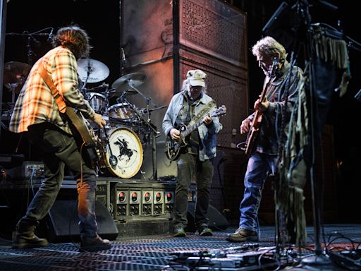 Neil Young and Crazy Horse Whip Up a Rock n’ Roll Storm During Rainy NYC Show