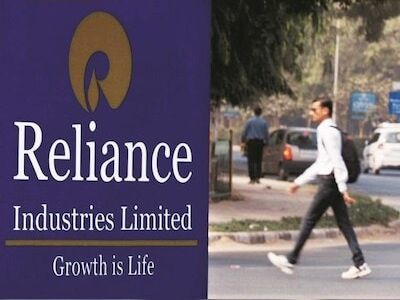 RIL shares fall over 3%, end as top Sensex loser as investors book profit