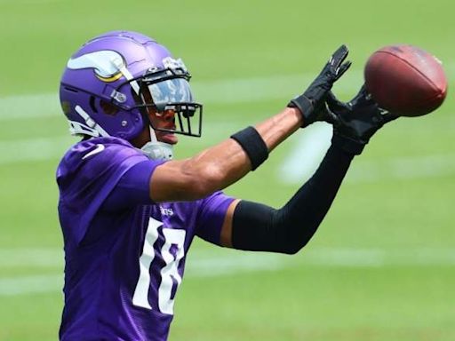 Justin Jefferson Turns Heads With Vikings QB in Training Camp Practice