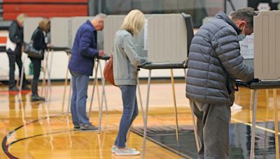 This is no time for voters to sit on their hands and not vote: Letter to the Editor