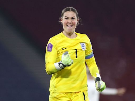 Manchester United star Mary Earps makes shock decision on future